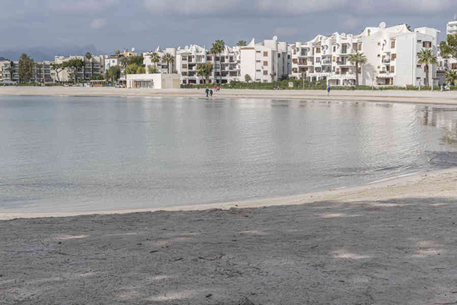 Mallorca - Alcúdia 34 - playa.jpg
